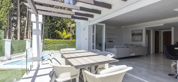 Venta de casa pareada en Estepona 3