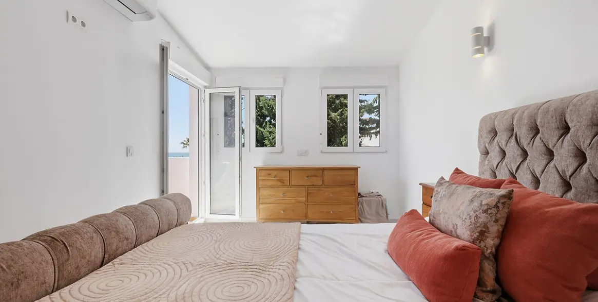 Venta de casa pareada en Estepona 29