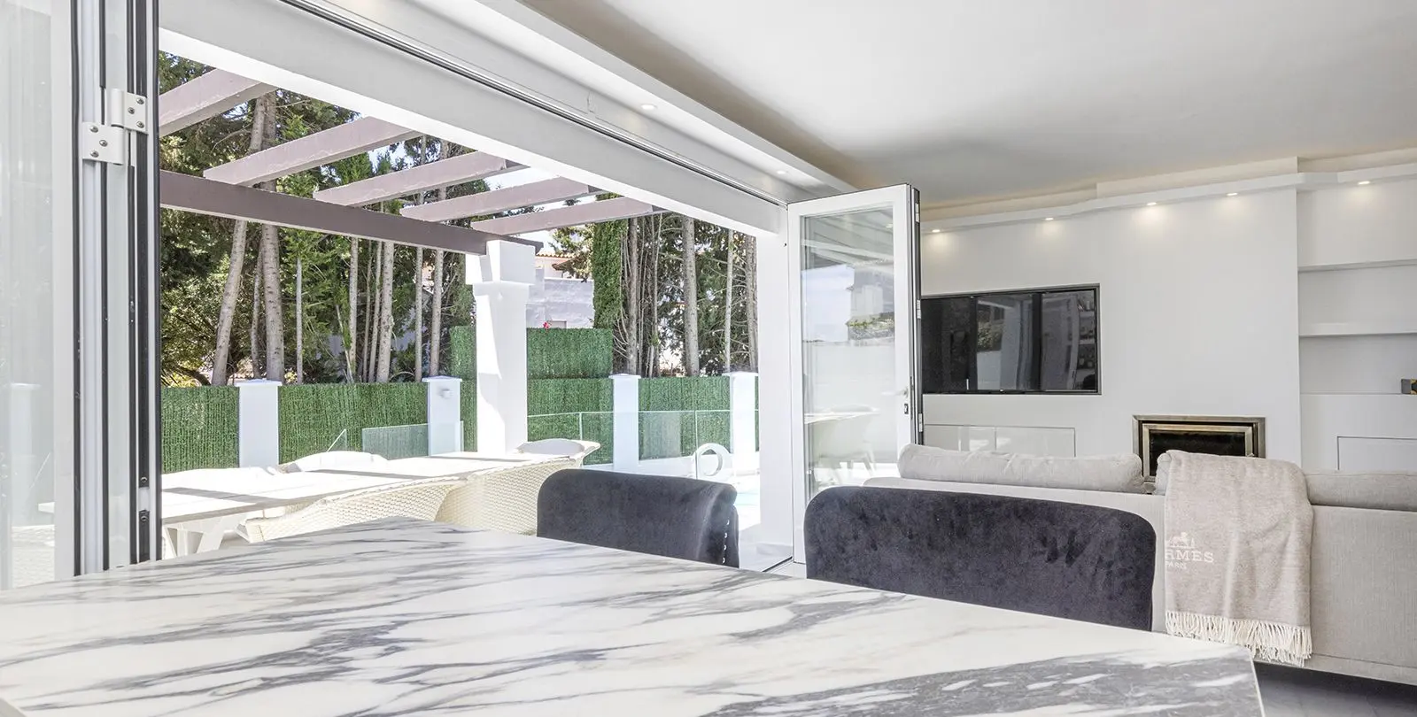 Sale of detached villa in Estepona 22