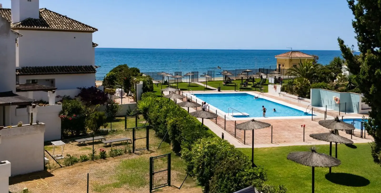Sale of detached villa in Estepona 49