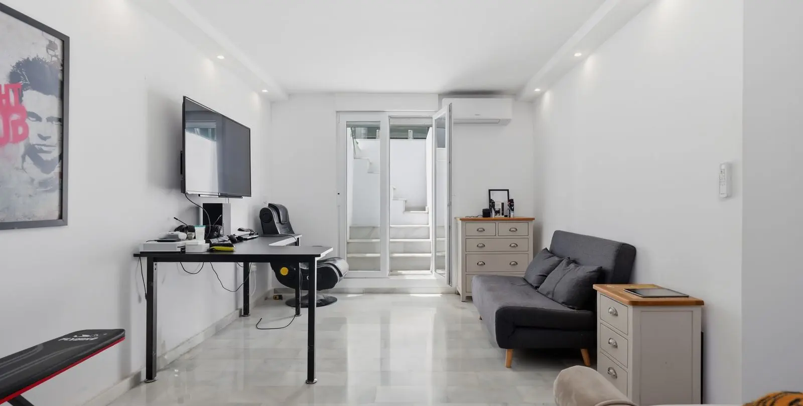 Sale of detached villa in Estepona 59