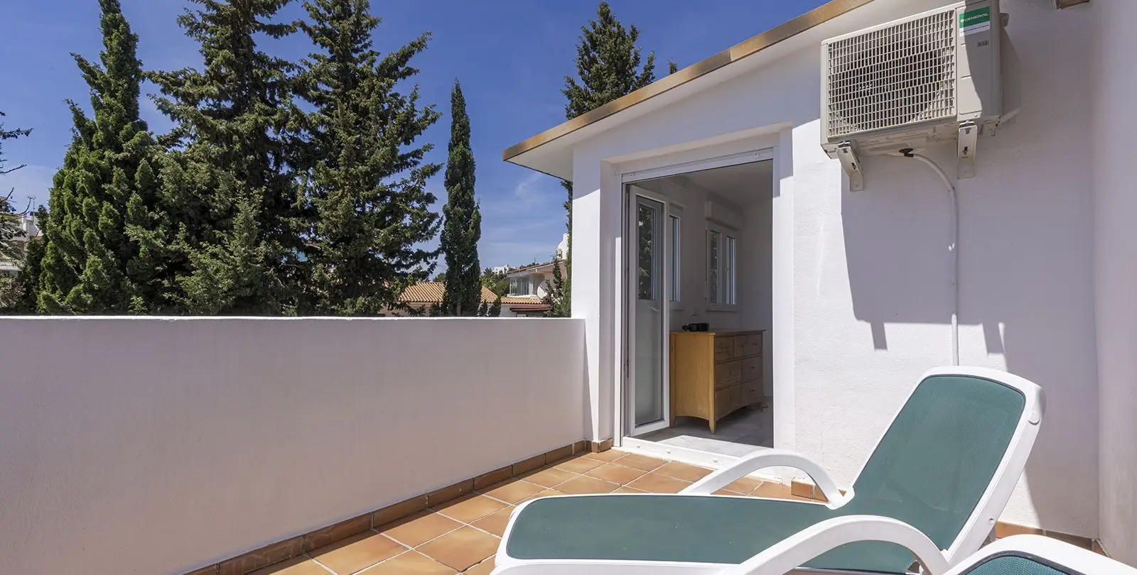 Venta de villa independiente en Estepona 41