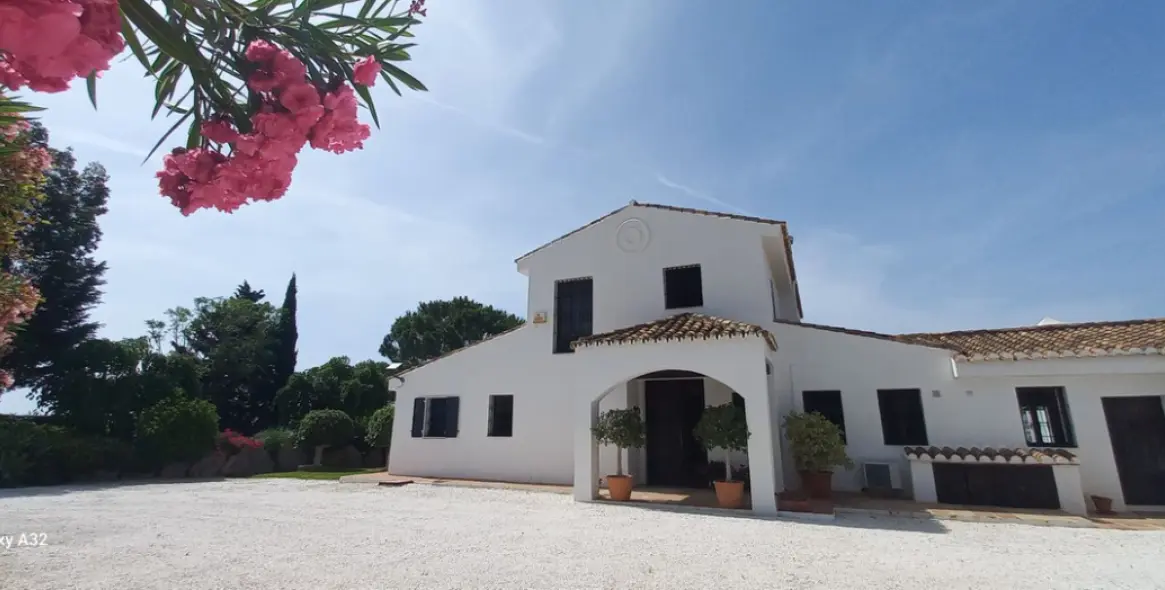 Venta de finca - cortijo en Entrerrios 8