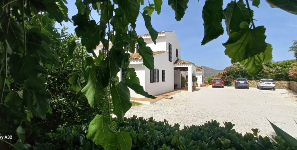 Venta de finca - cortijo en Entrerrios 9