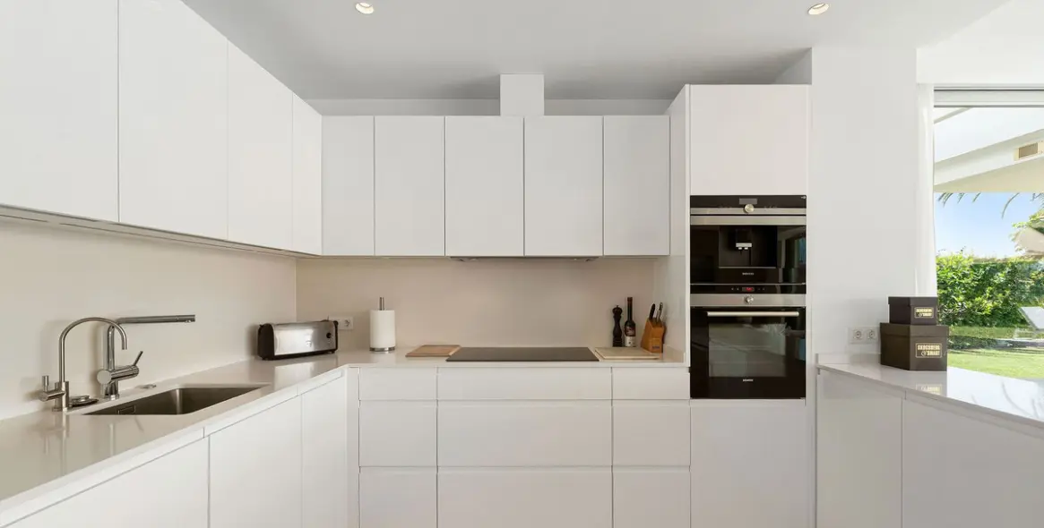 Venta de villa independiente en Río Real 3