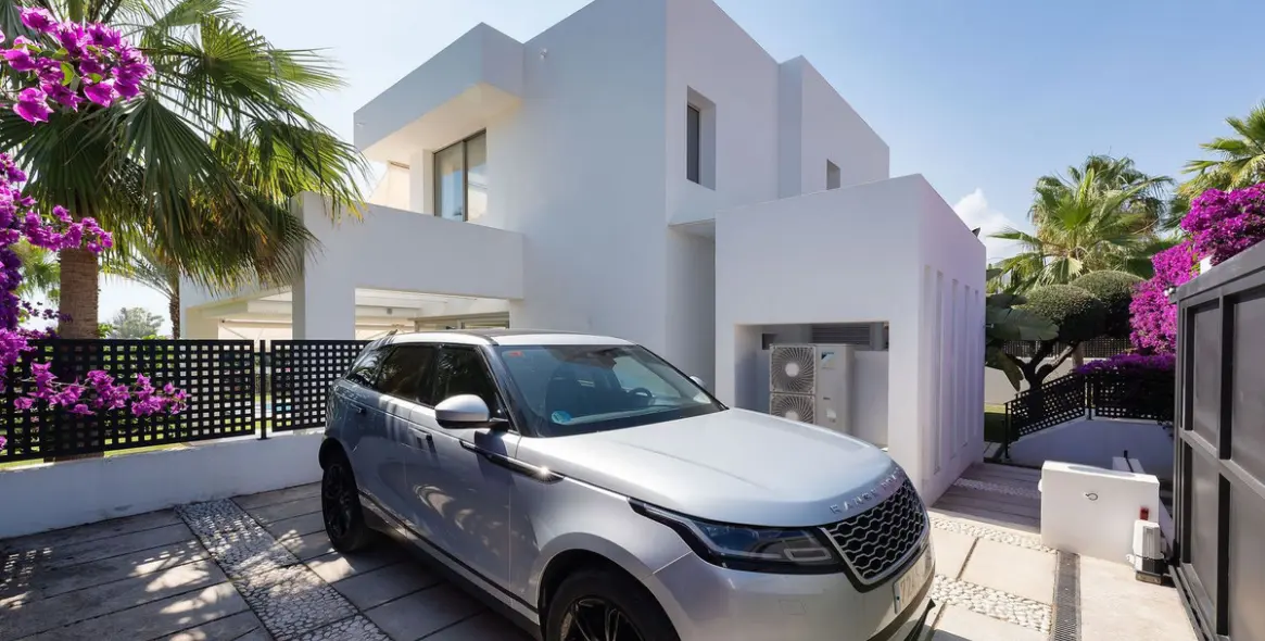 Venta de villa independiente en Río Real 37