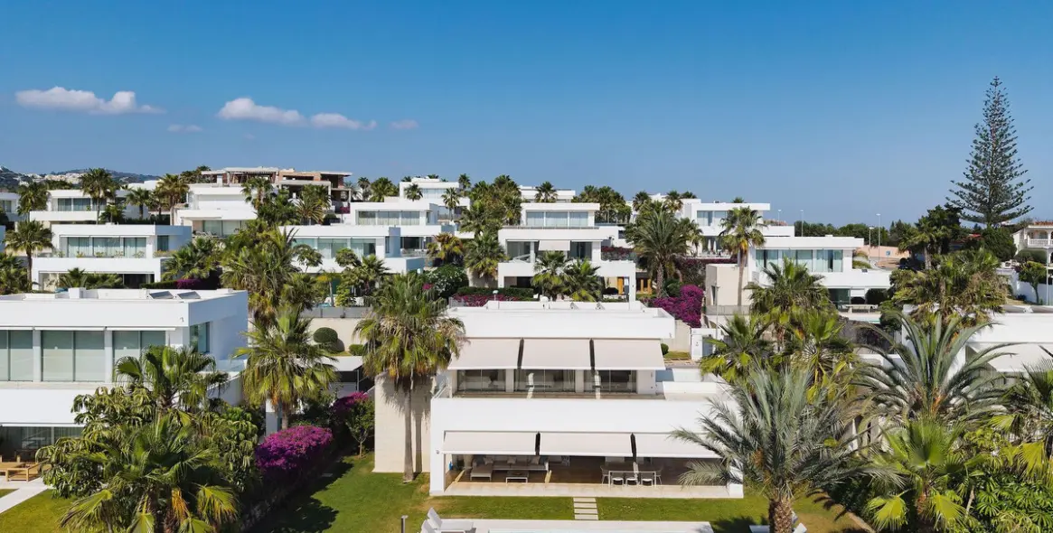 Venta de villa independiente en Río Real 43