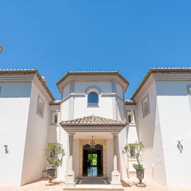 Venta de villa independiente en El Paraiso
