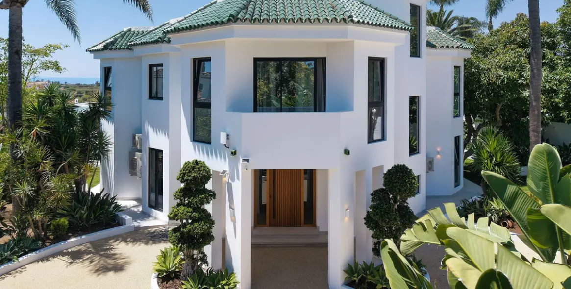 Venta de villa independiente en Bel Air 2