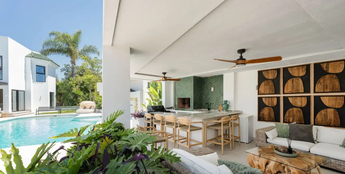 Venta de villa independiente en Bel Air 32