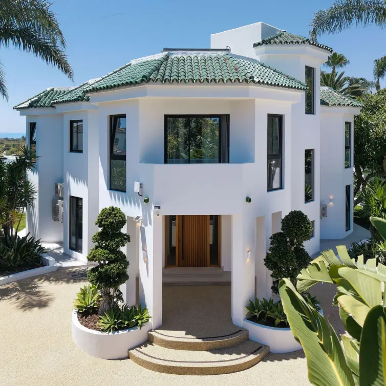 Venta de villa independiente en Bel Air