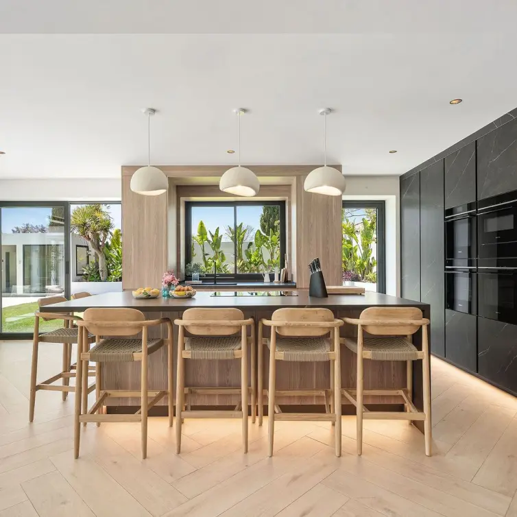 Venta de villa independiente en Bel Air