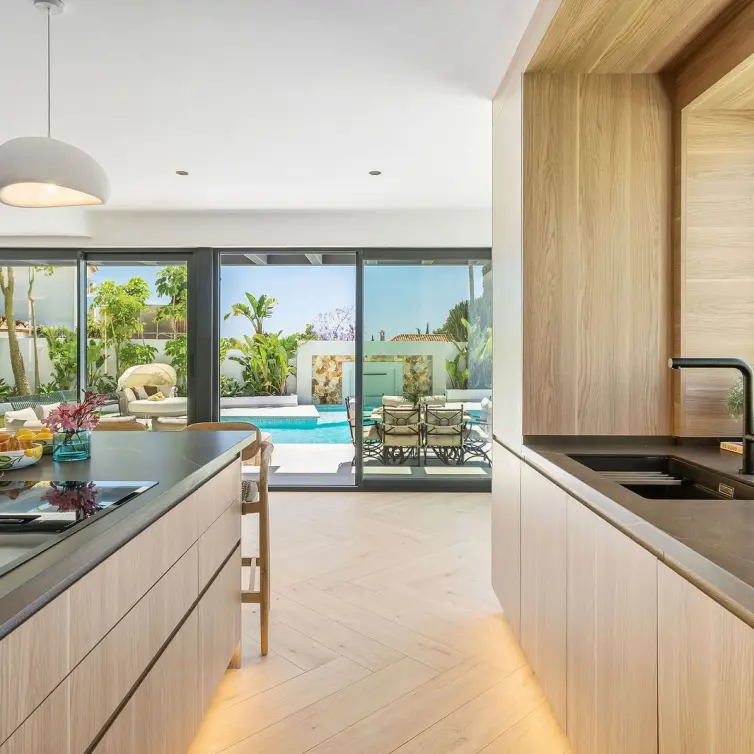 Venta de villa independiente en Bel Air