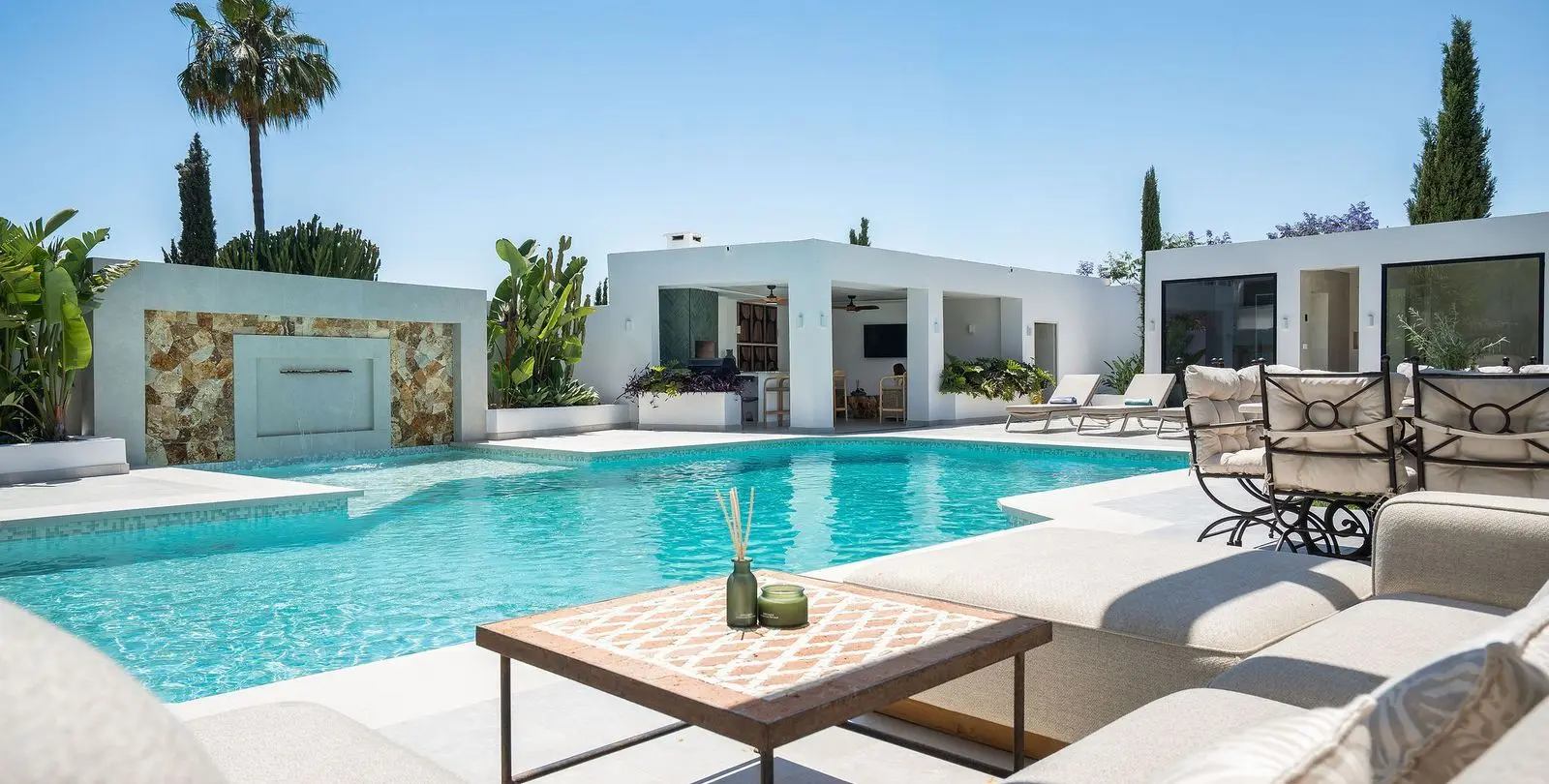 Venta de villa independiente en Bel Air 5