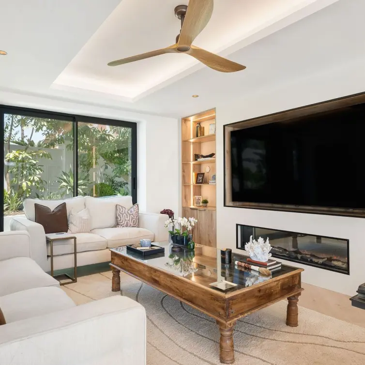 Venta de villa independiente en Bel Air