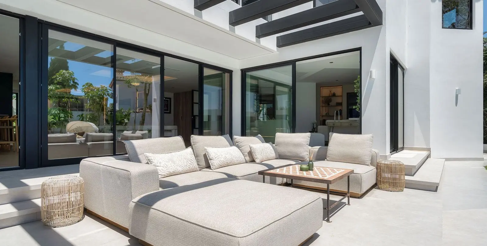Venta de villa independiente en Bel Air 12