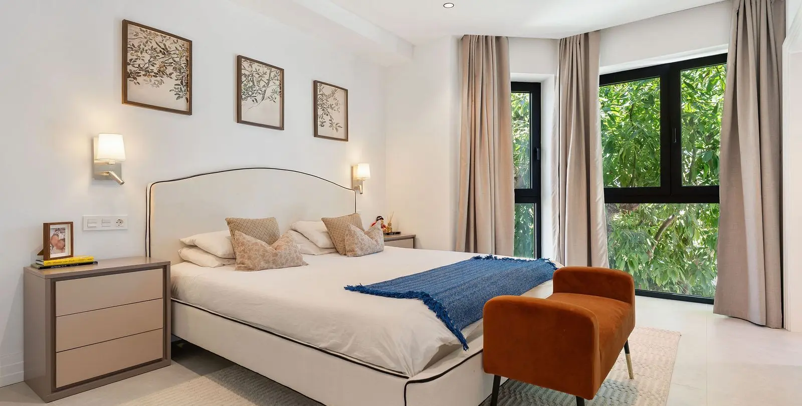 Venta de villa independiente en Bel Air 26