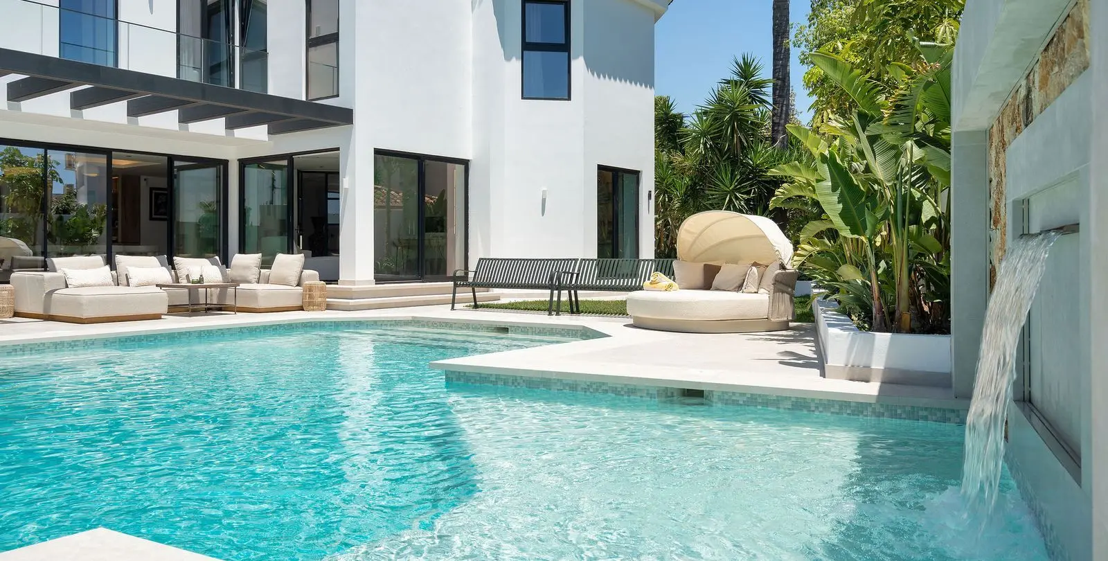 Venta de villa independiente en Bel Air 30