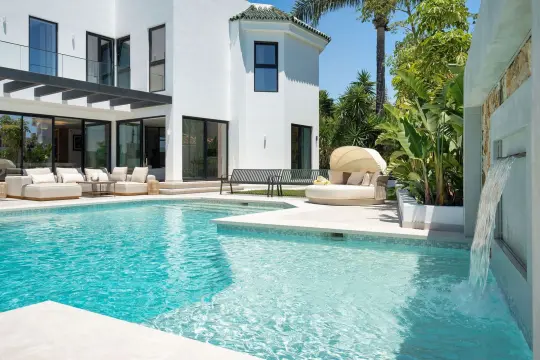 Image 30 thumb