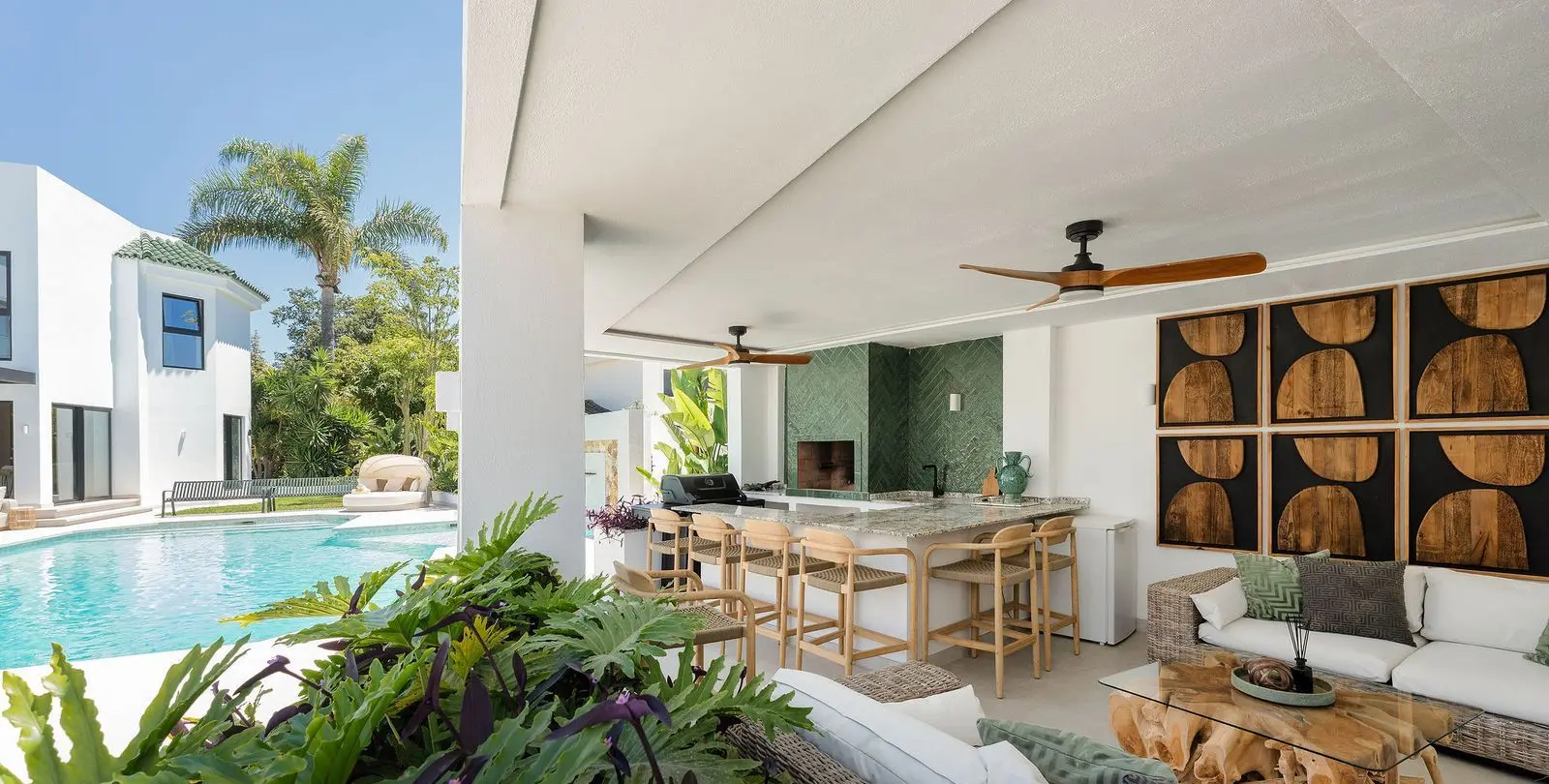 Venta de villa independiente en Bel Air 32