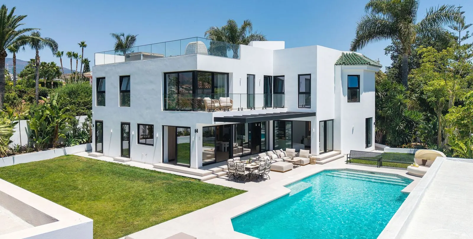 Venta de villa independiente en Bel Air 37