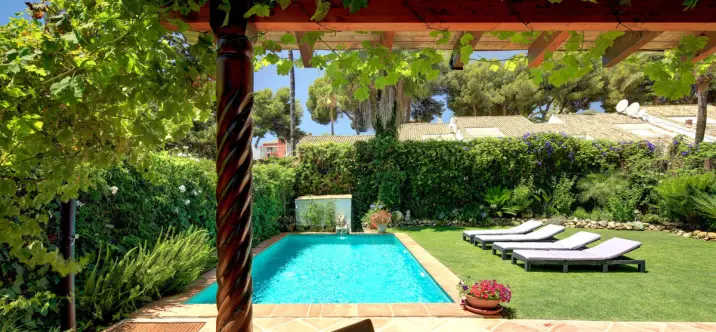 Long-term rent of detached villa in Nueva Andalucía 3