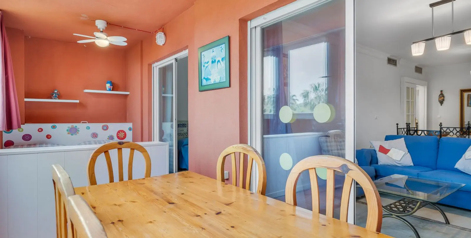 Sale of middle floor apartment in Benalmadena Costa 8