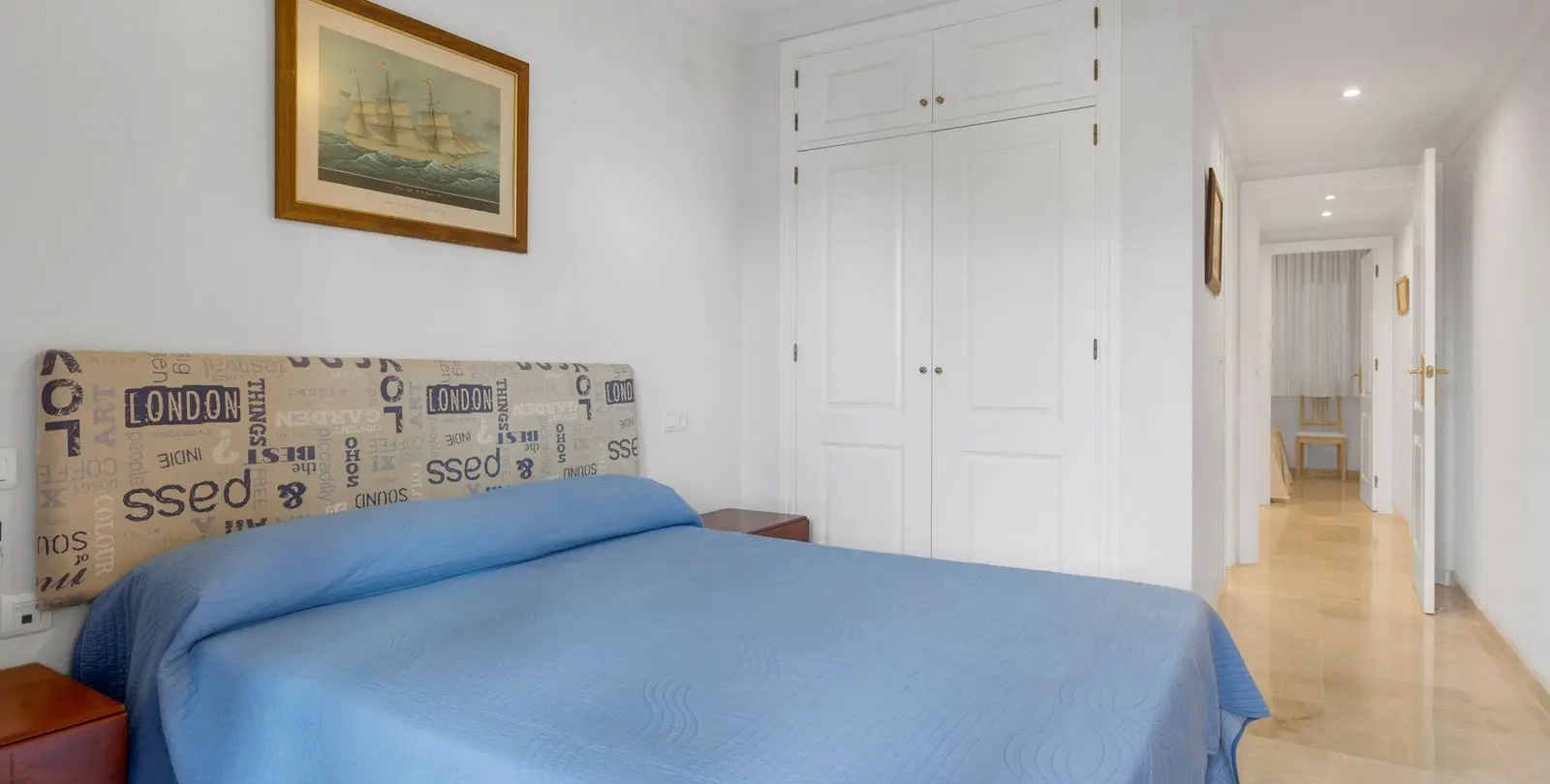 Sale of middle floor apartment in Benalmadena Costa 13
