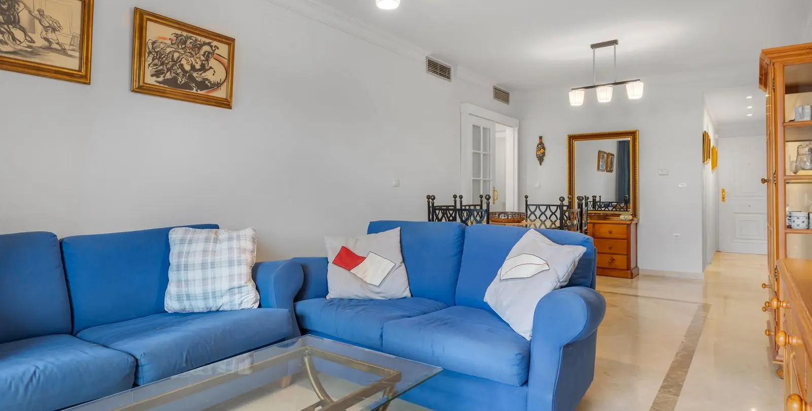 Sale of middle floor apartment in Benalmadena Costa 23