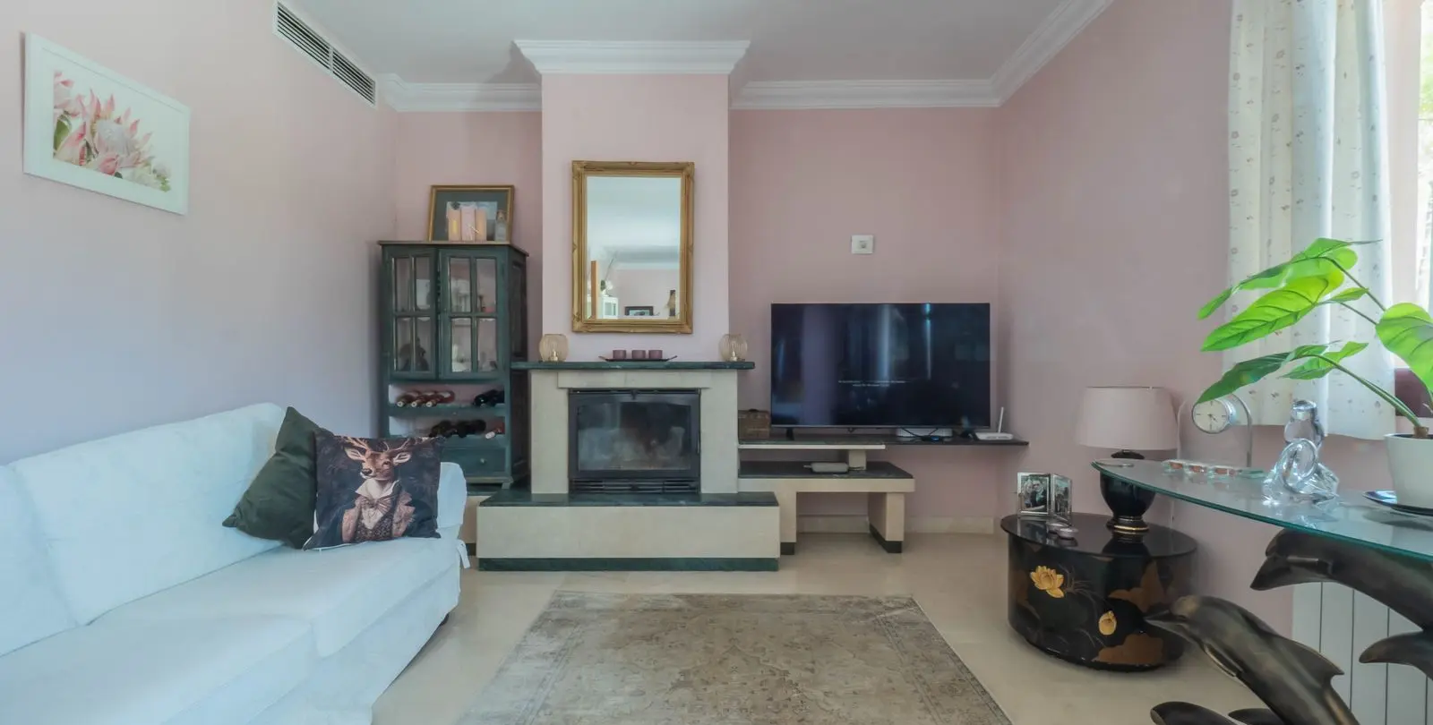Sale of townhouse in Coín 3