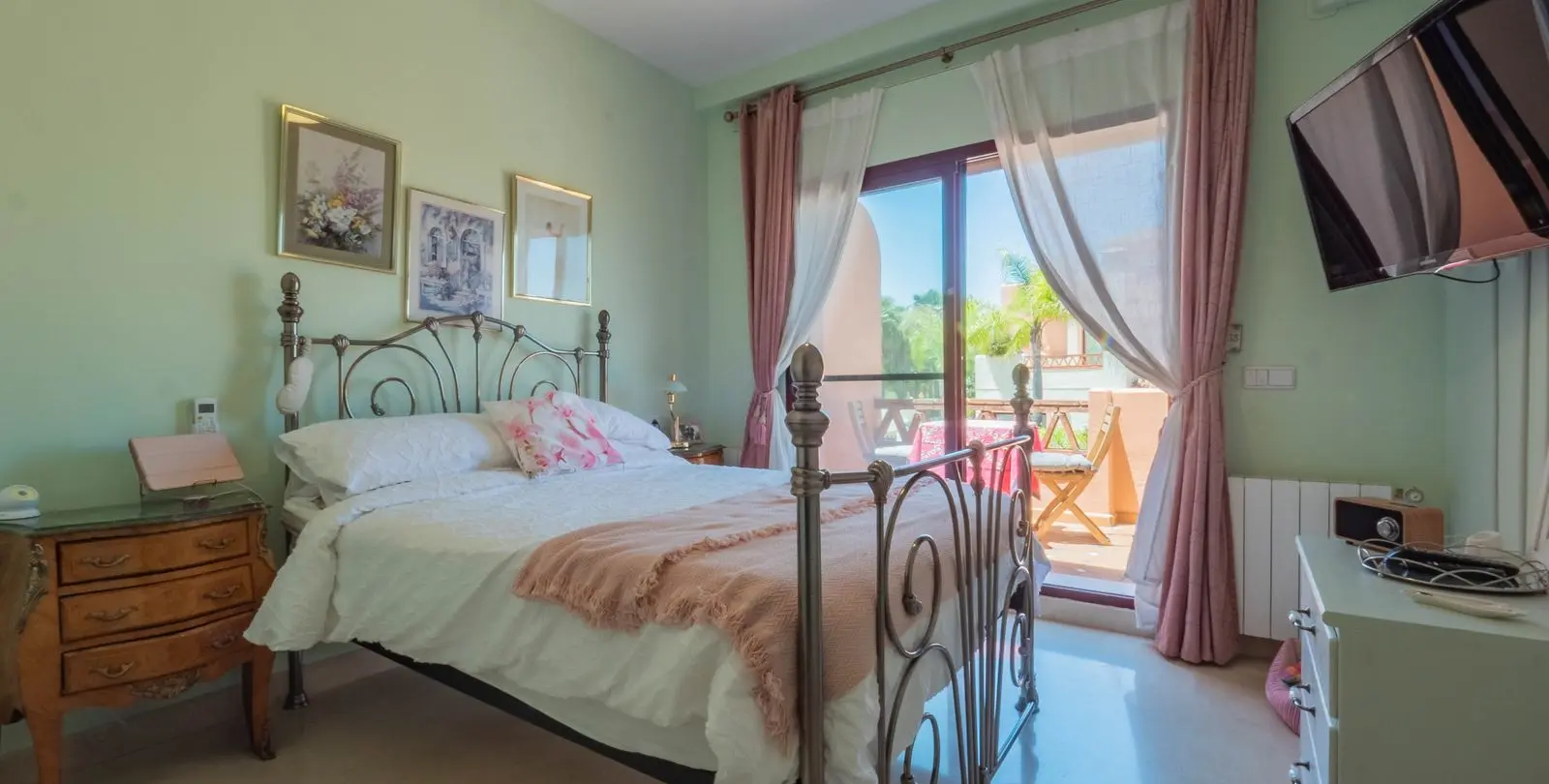Sale of townhouse in Coín 19
