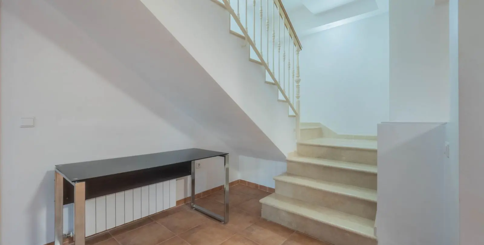 Sale of townhouse in Coín 30