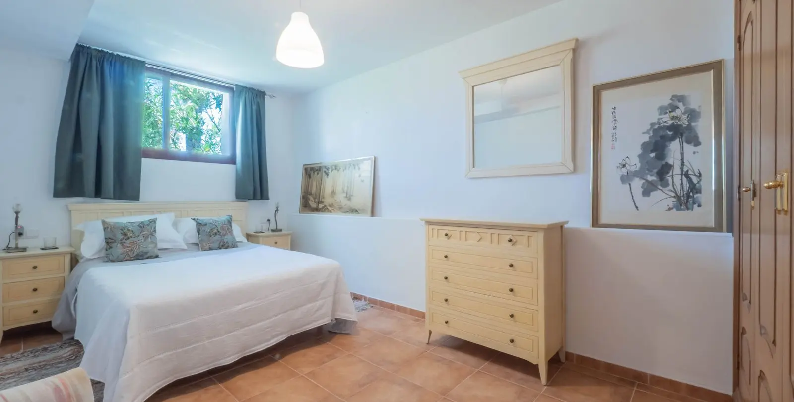 Sale of townhouse in Coín 36