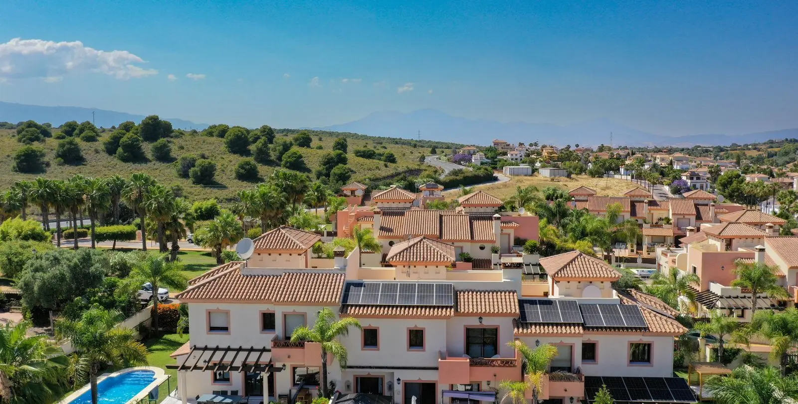 Sale of townhouse in Coín 50