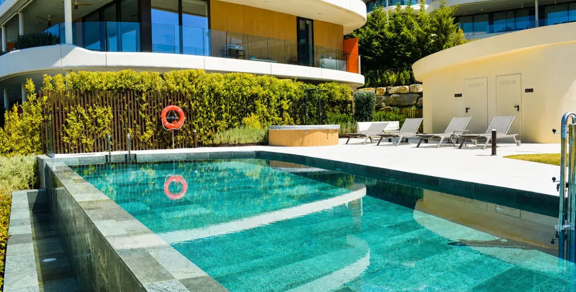 Venta de apartamento en planta media en Fuengirola 9