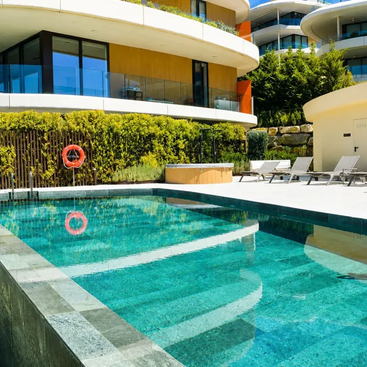 Venta de apartamento en planta media en Fuengirola
