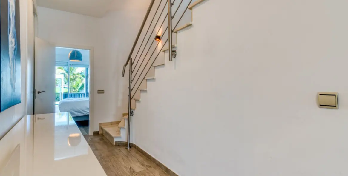 Venta de casa pareada en Riviera del Sol 18