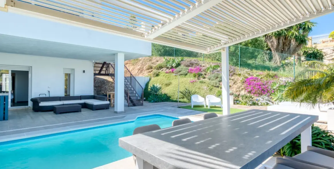 Venta de casa pareada en Riviera del Sol 27