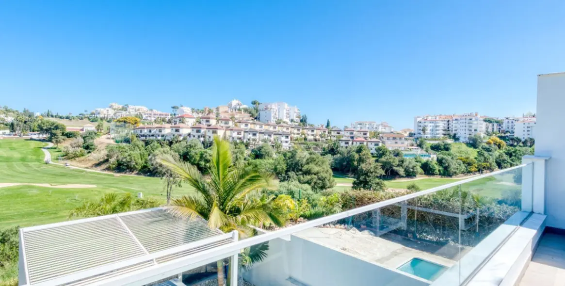 Venta de casa pareada en Riviera del Sol 37