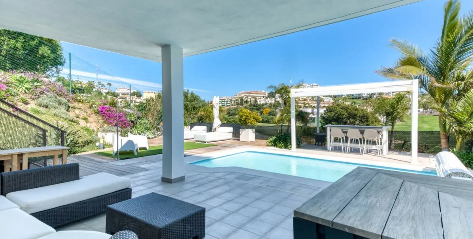 Продажа дома на две семьи в Riviera del Sol 22