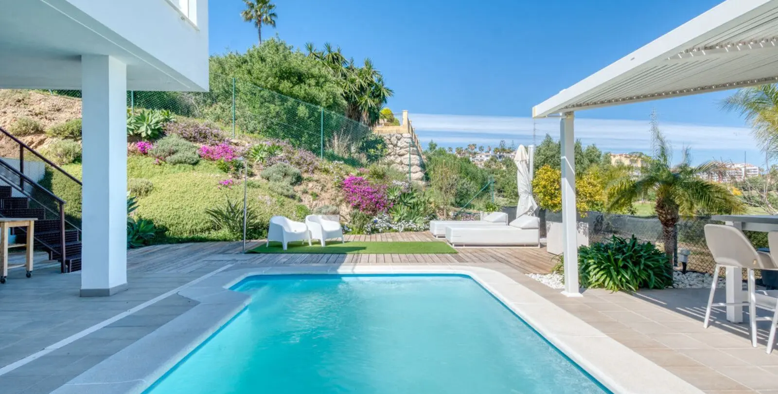 Продажа дома на две семьи в Riviera del Sol 32