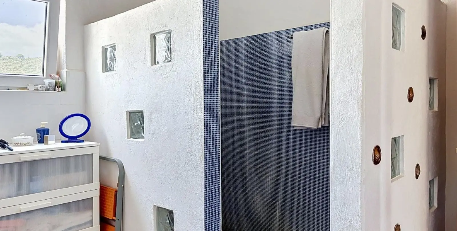 Sale of detached villa in Canillas de Aceituno 34