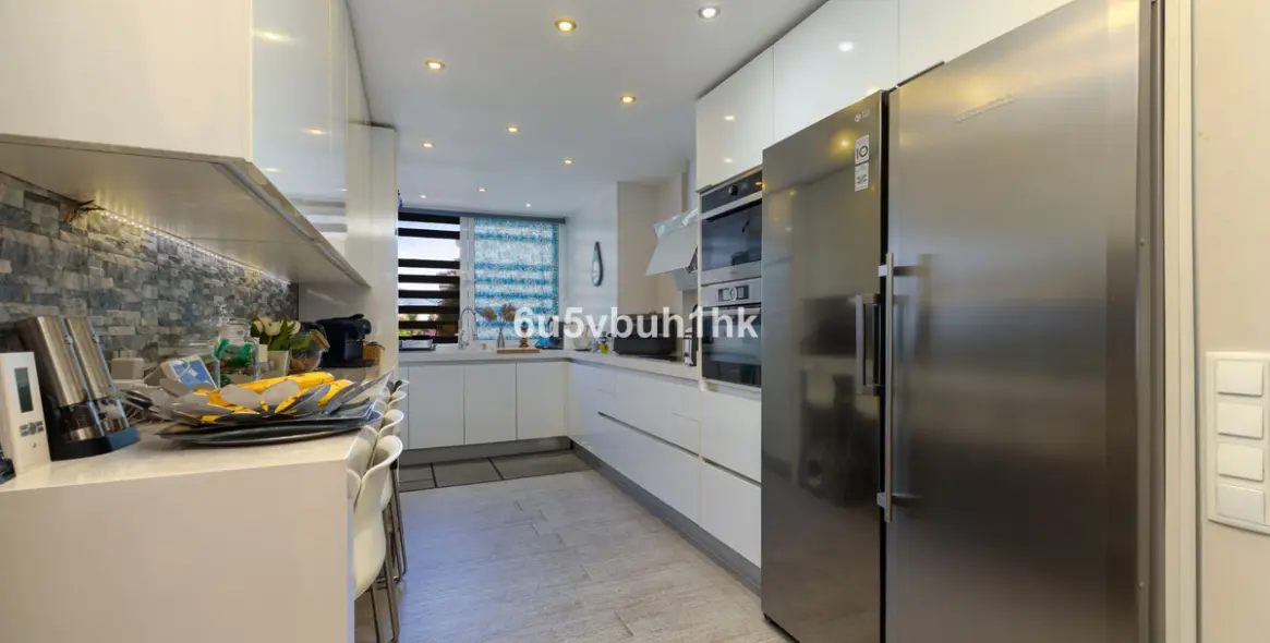 Venta de apartamento en planta baja en Fuengirola 2