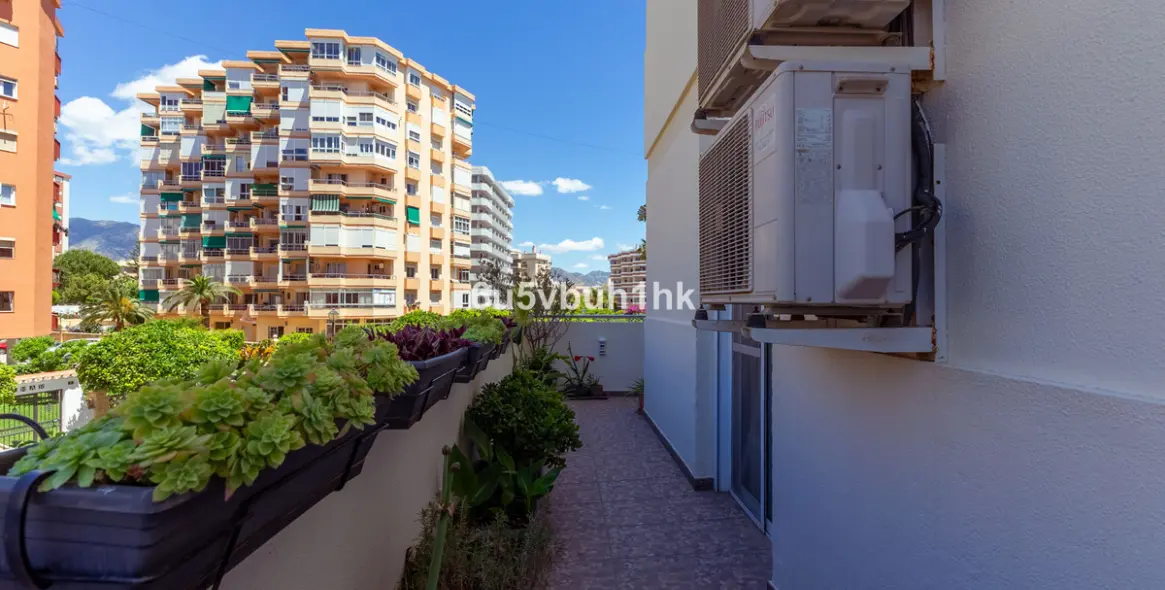 Venta de apartamento en planta baja en Fuengirola 29