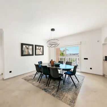 Venta de villa independiente en Benalmadena