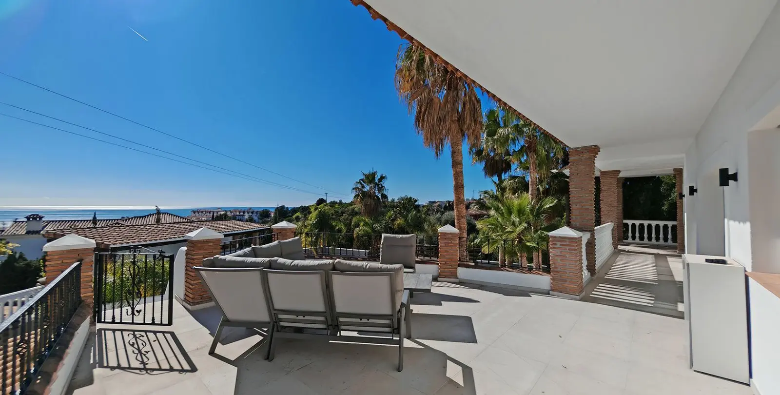 Sale of detached villa in Benalmadena 9