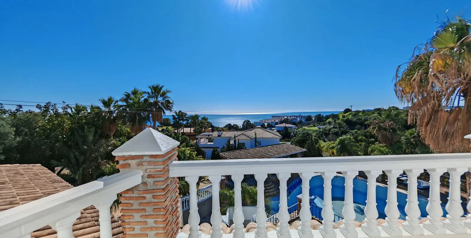 Sale of detached villa in Benalmadena 10