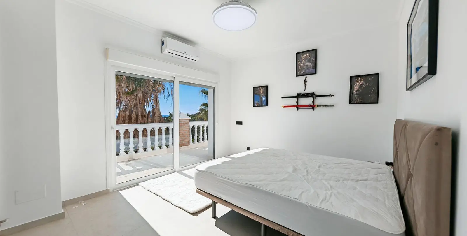 Sale of detached villa in Benalmadena 16
