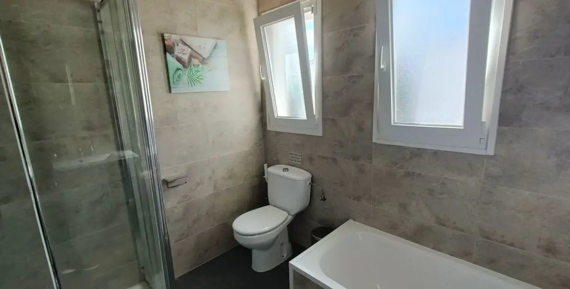 Short-term rent of penthouse in El Paraiso 21