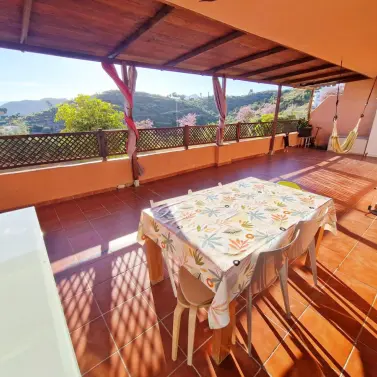 Venta de apartamento en planta media en Rincón de la Victoria
